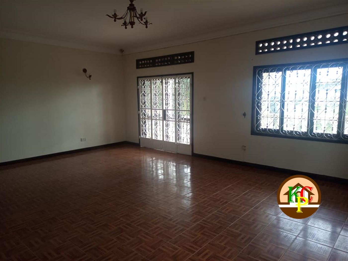 Storeyed house for rent in Mbuya Kampala