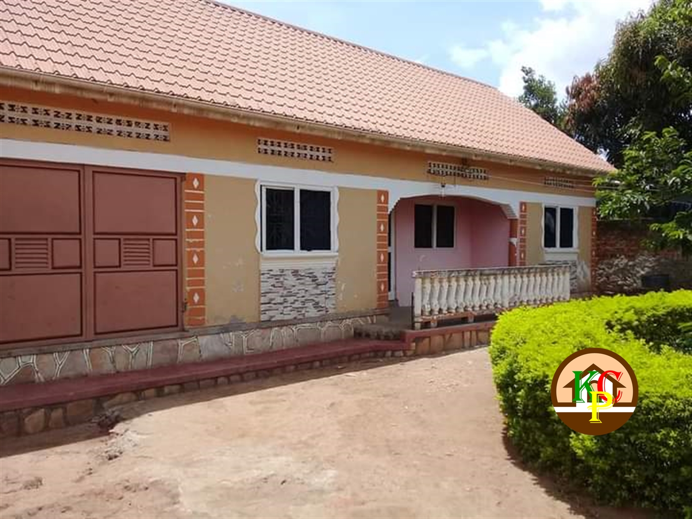 Semi Detached for rent in Mpererwe Wakiso