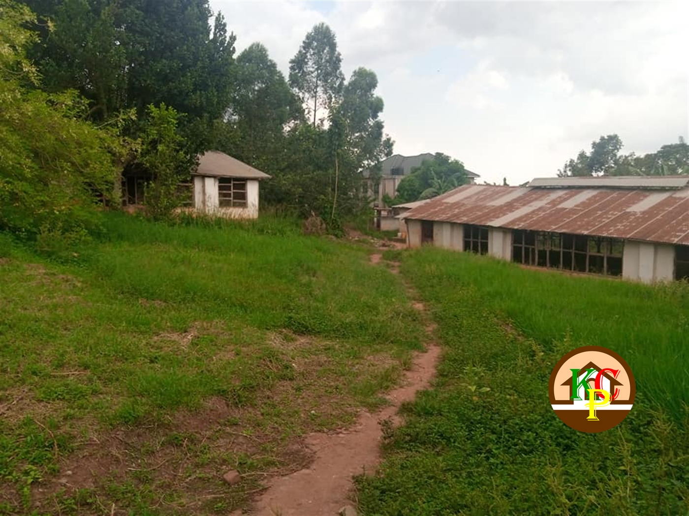 Multipurpose space for sale in Namugongo Wakiso