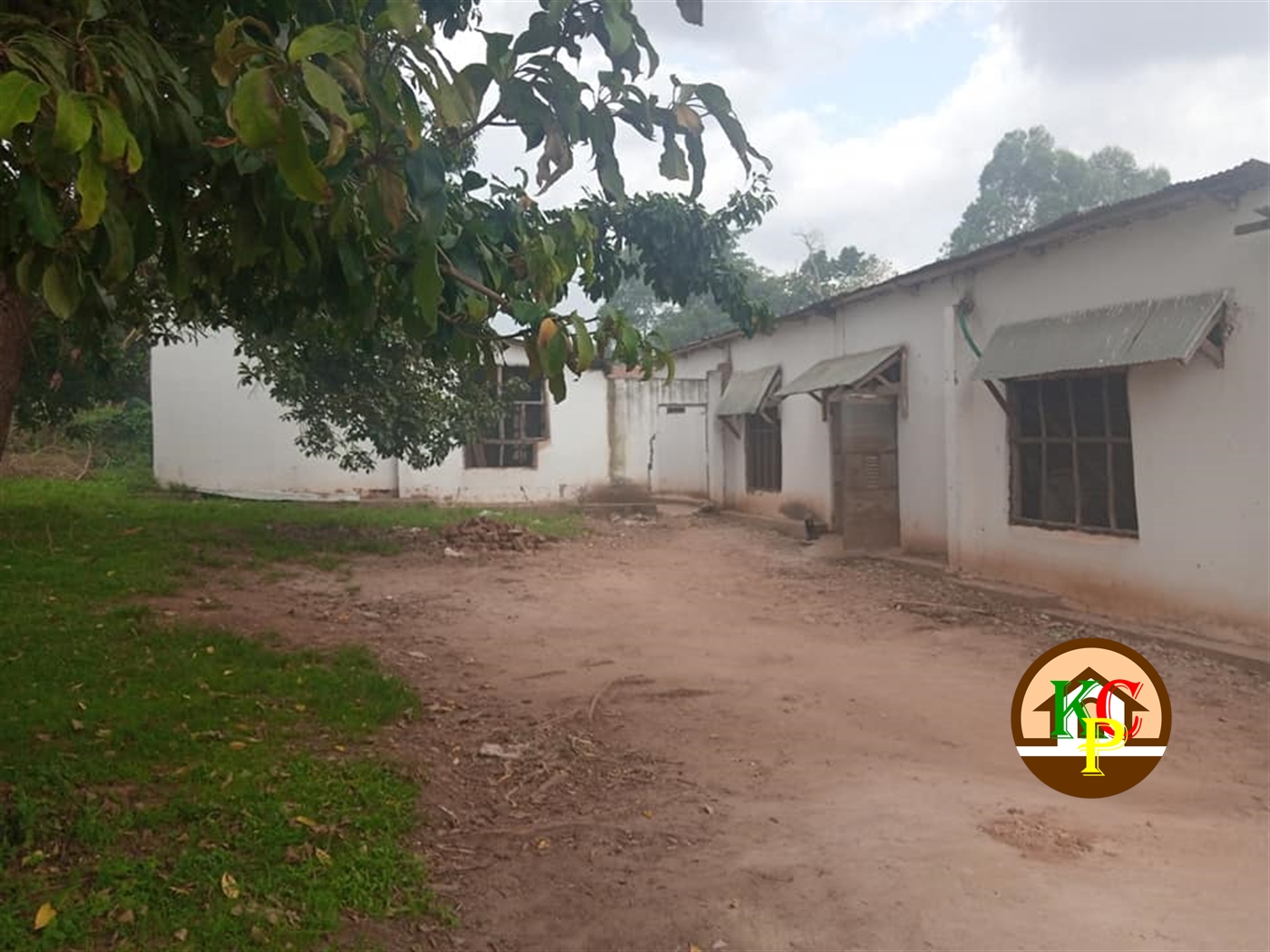 Multipurpose space for sale in Namugongo Wakiso