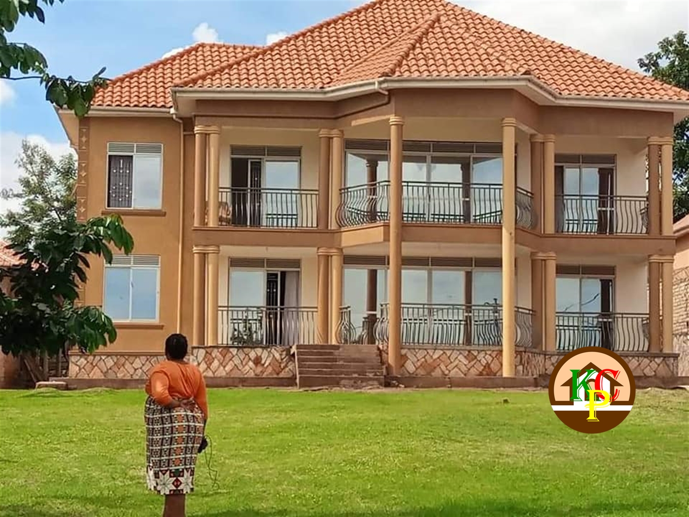 Storeyed house for sale in Kisaasi Kampala