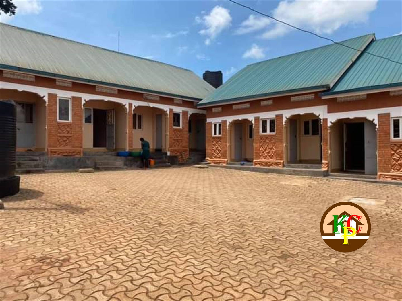 Semi Detached for rent in Makindye Kampala