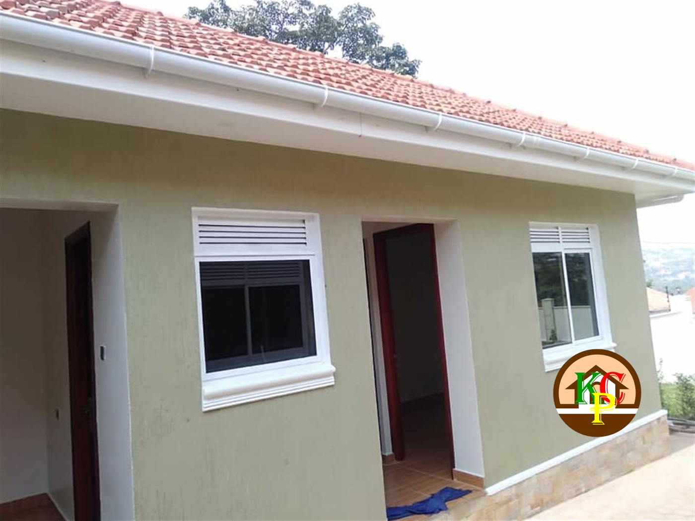 Bungalow for sale in Kitende Wakiso