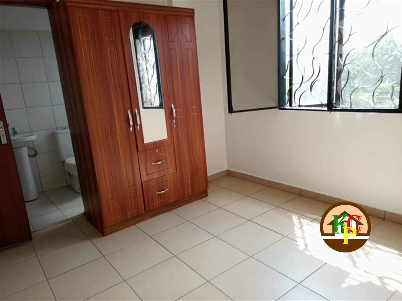 Bungalow for rent in Muyenga Kampala