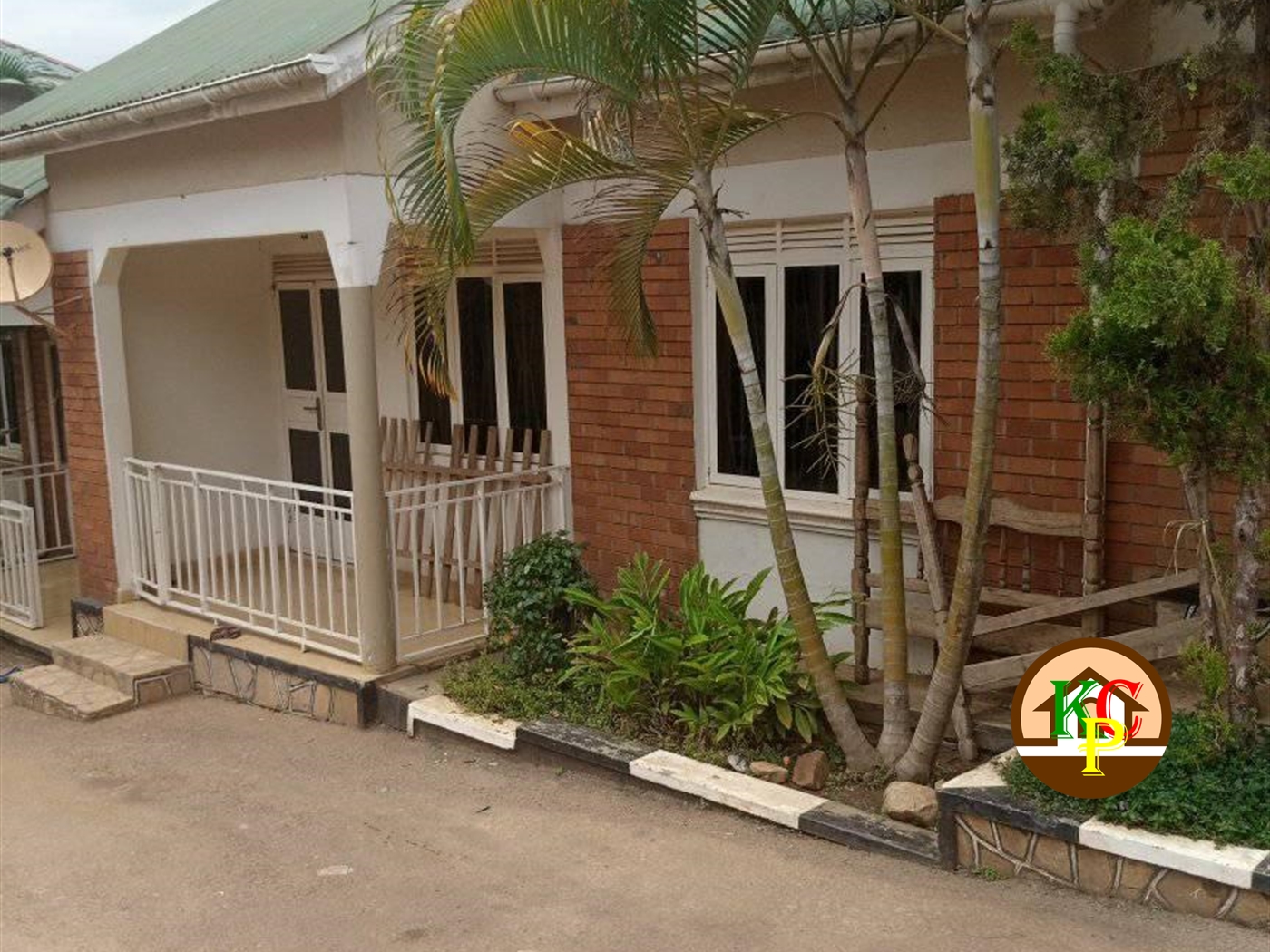 Semi Detached for rent in Bweyogerere Wakiso