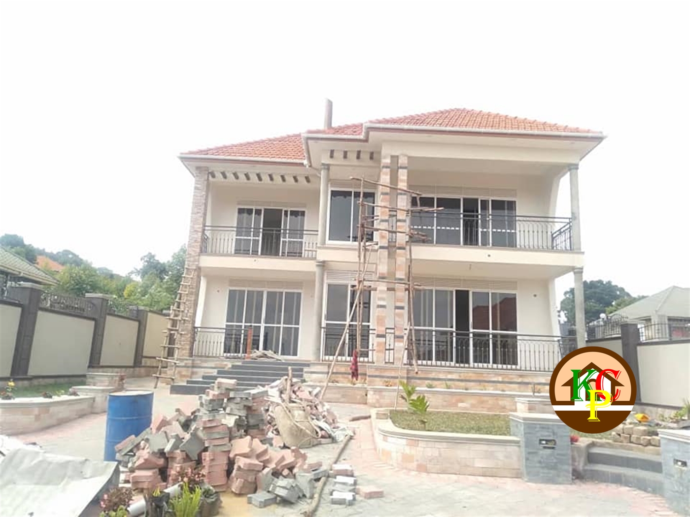 Storeyed house for sale in Kitende Wakiso