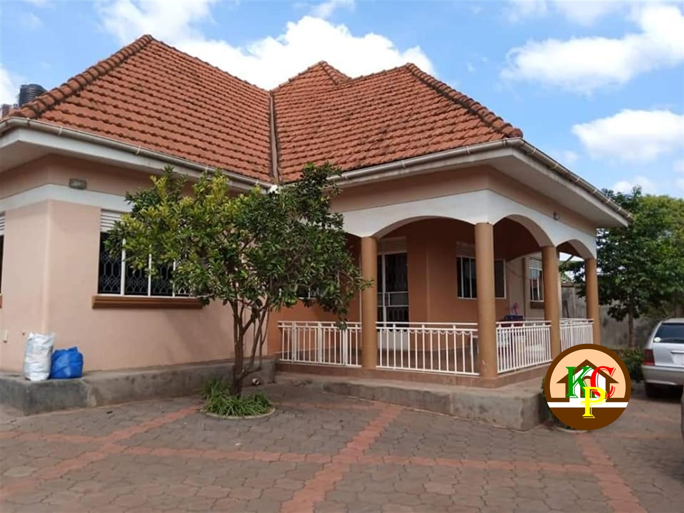 Bungalow for sale in Kiwaatule Kampala