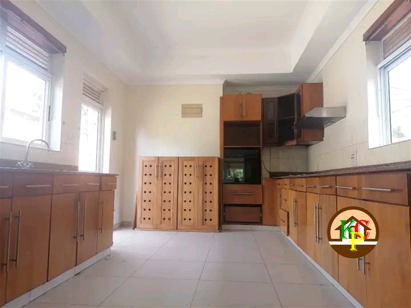 Bungalow for rent in Munyonyo Kampala