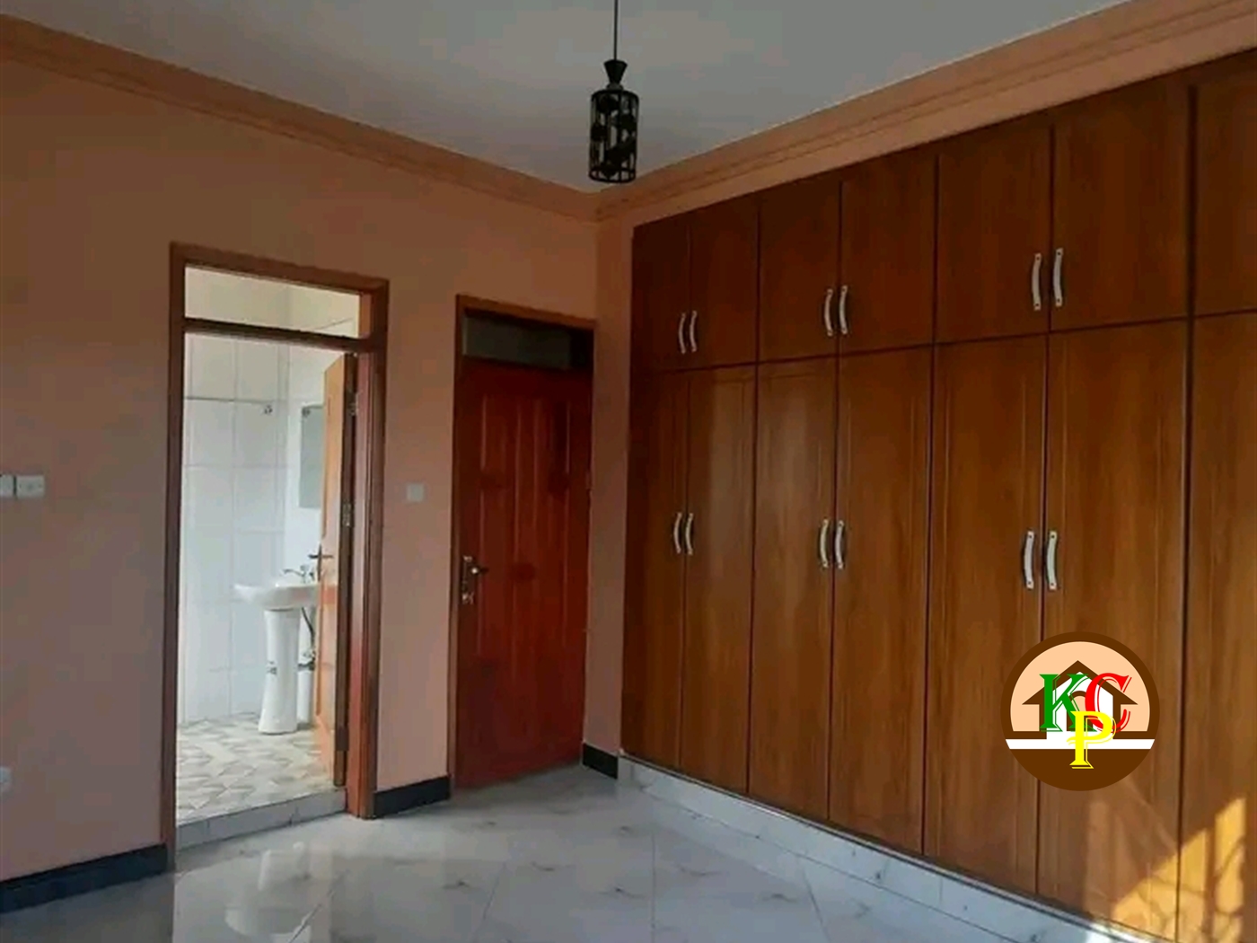 Apartment for rent in Kisaasi Kampala