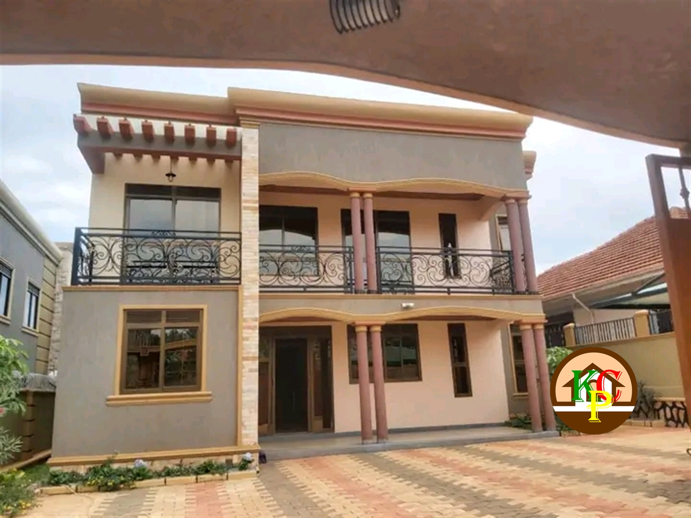 Storeyed house for sale in Entebbe Wakiso