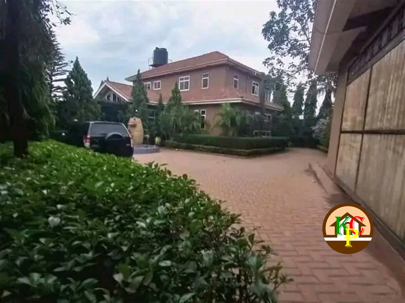 Storeyed house for sale in Muyenga Kampala