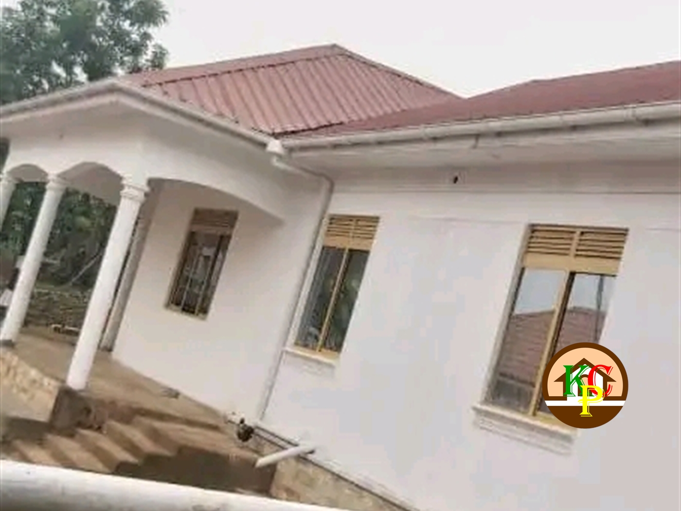 Bungalow for sale in Kitende Wakiso