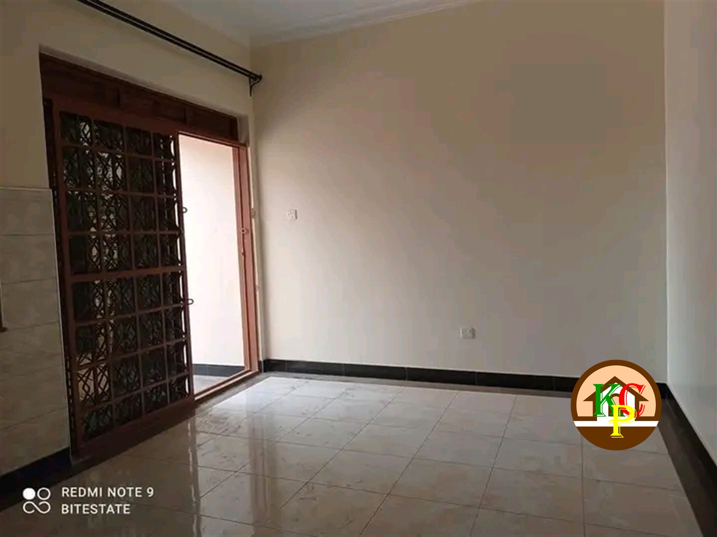 Semi Detached for rent in Buwaate Kampala