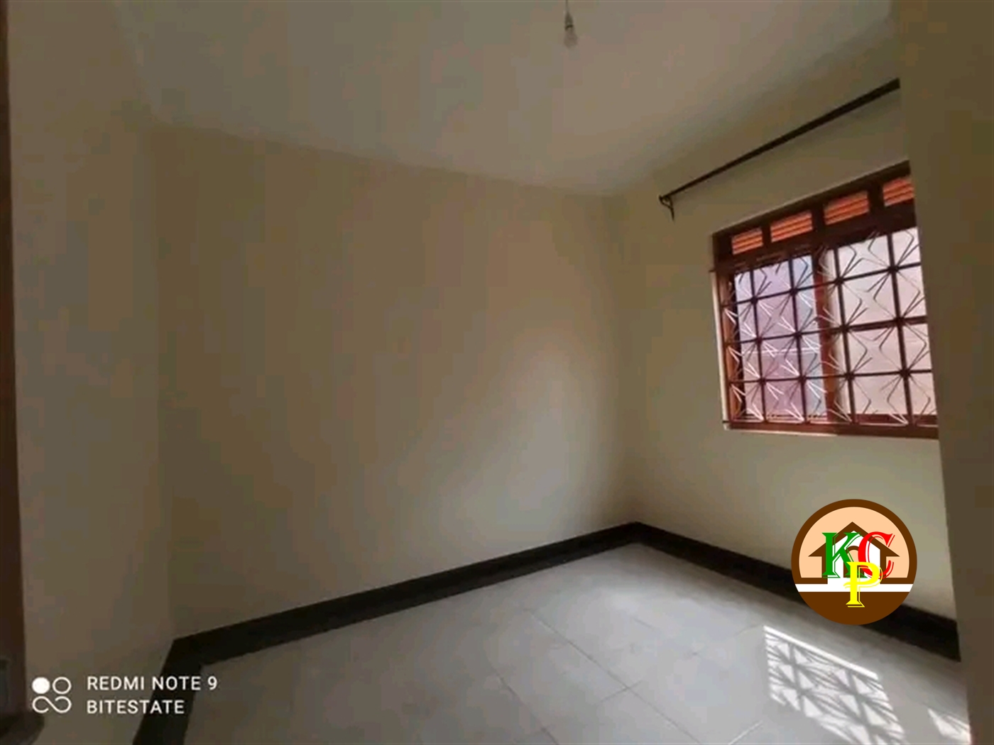 Semi Detached for rent in Buwaate Kampala