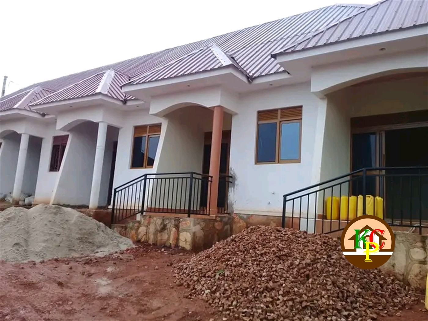 Semi Detached for rent in Kanyanya Wakiso