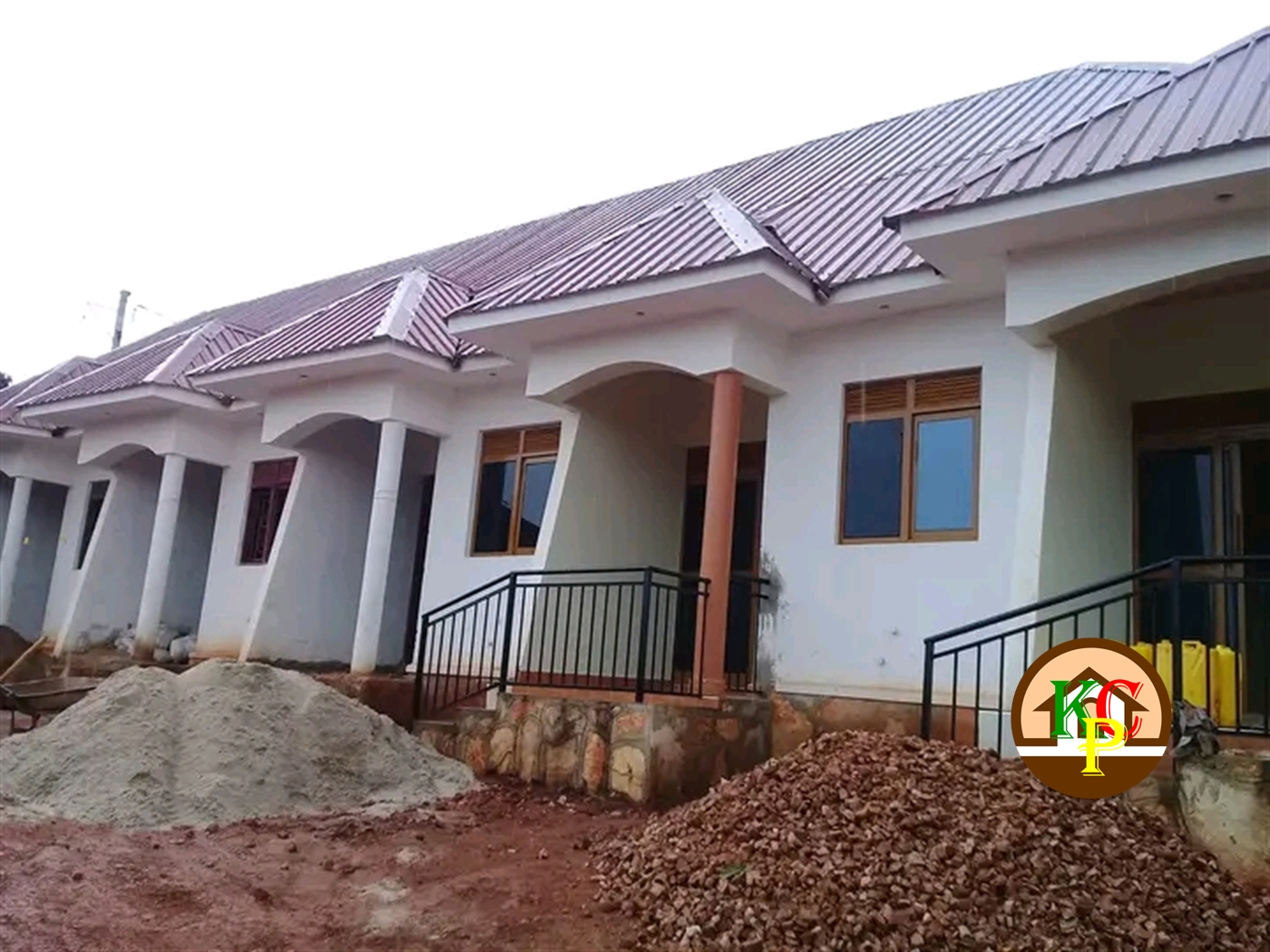 Semi Detached for rent in Kanyanya Wakiso