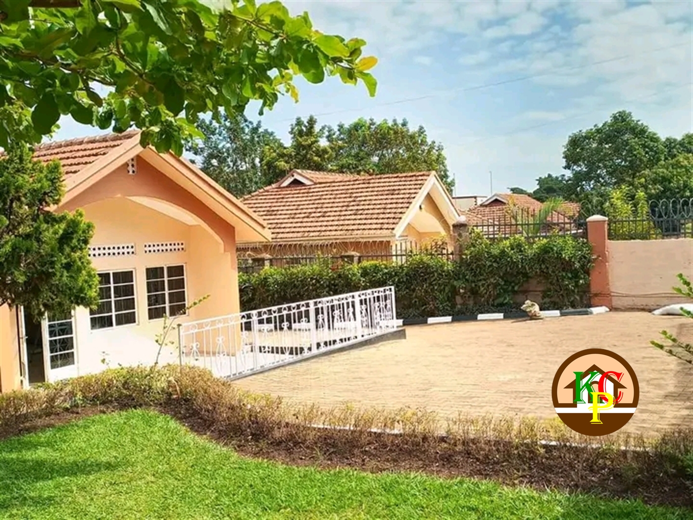 Bungalow for sale in Naalya Wakiso