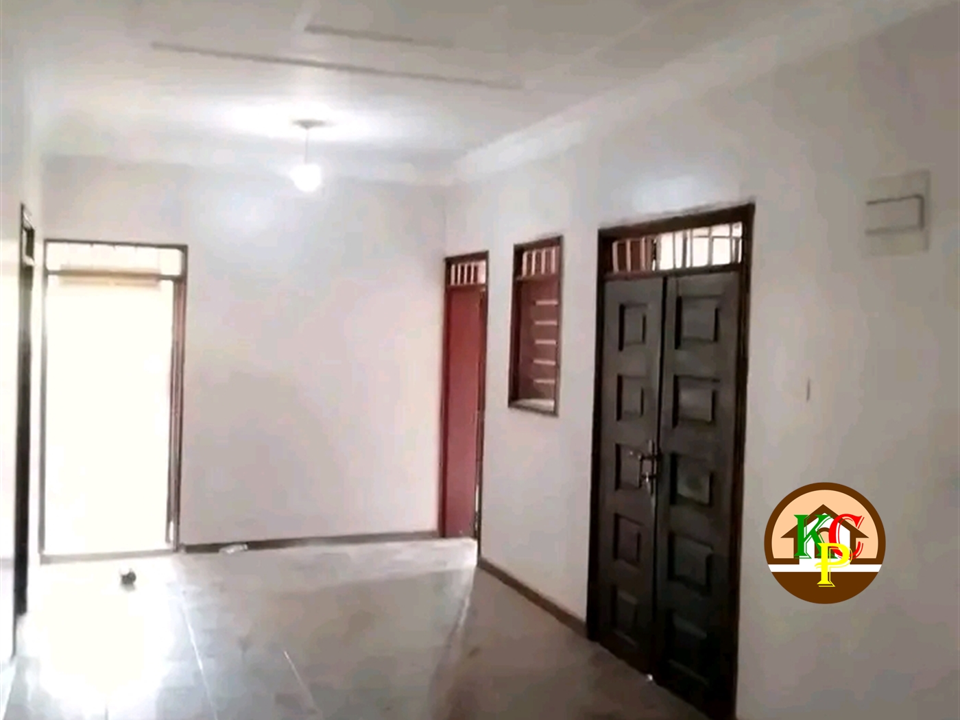 Storeyed house for rent in Bugoloobi Kampala