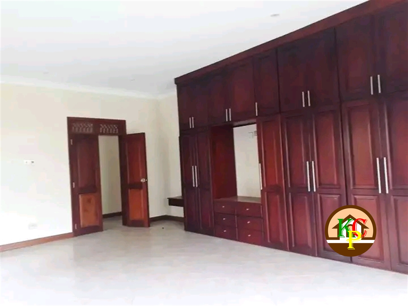 Bungalow for rent in Munyonyo Kampala