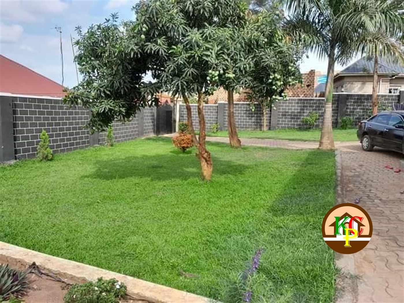 Bungalow for sale in Kawempe Wakiso