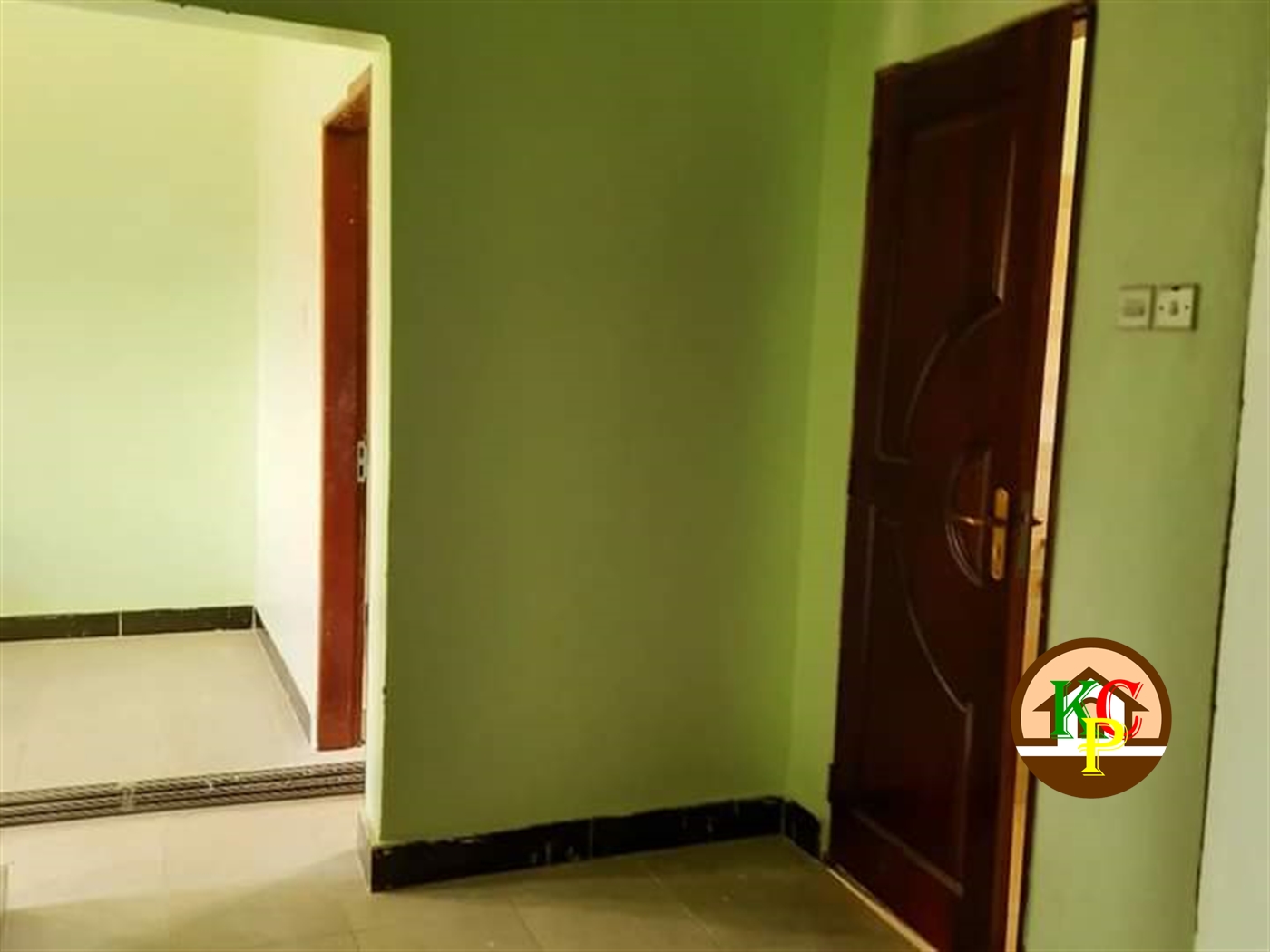 Semi Detached for rent in Bweyogerere Wakiso