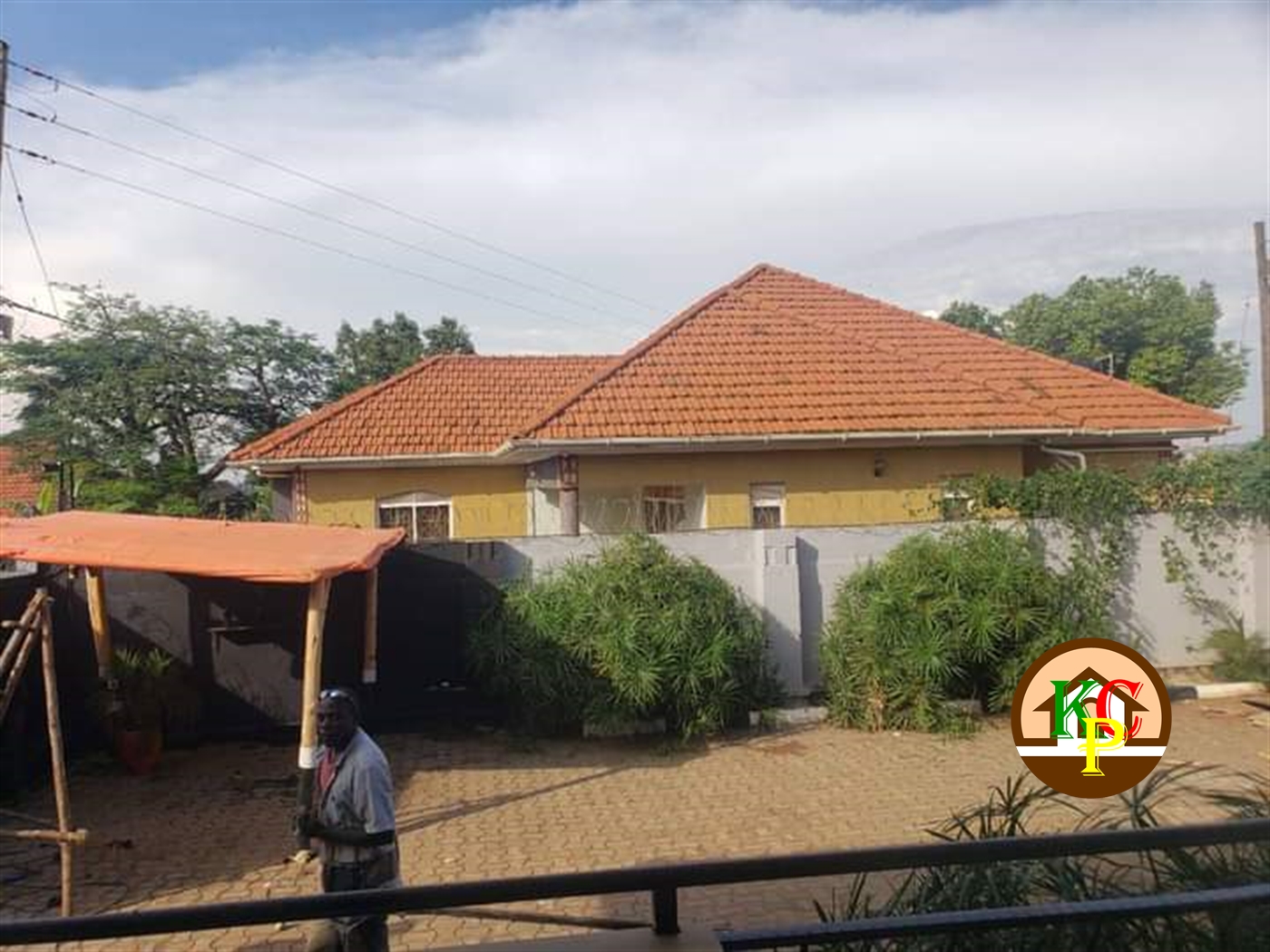 Bungalow for rent in Kira Wakiso