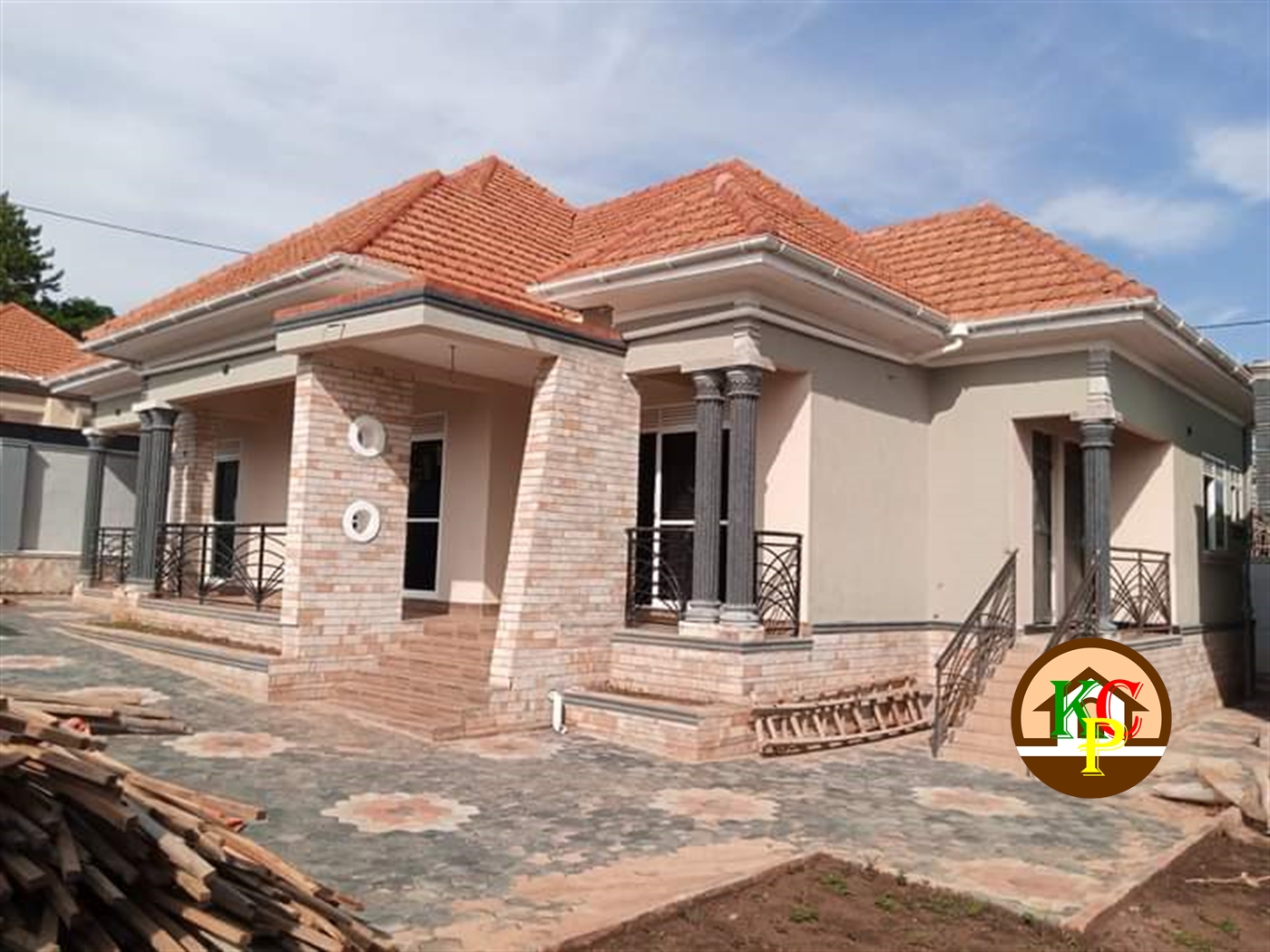 Bungalow for sale in Kira Wakiso