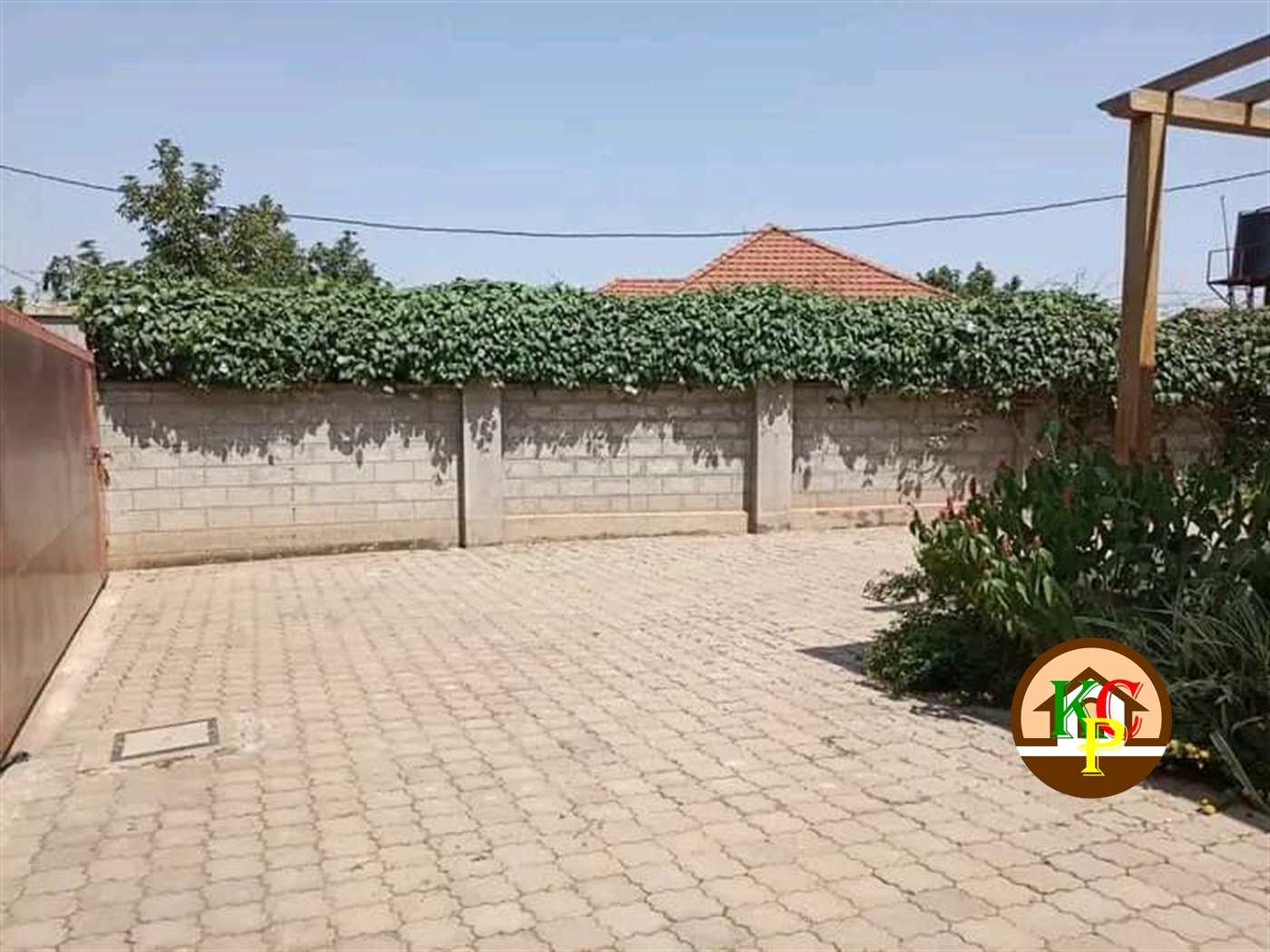 Bungalow for sale in Kira Wakiso