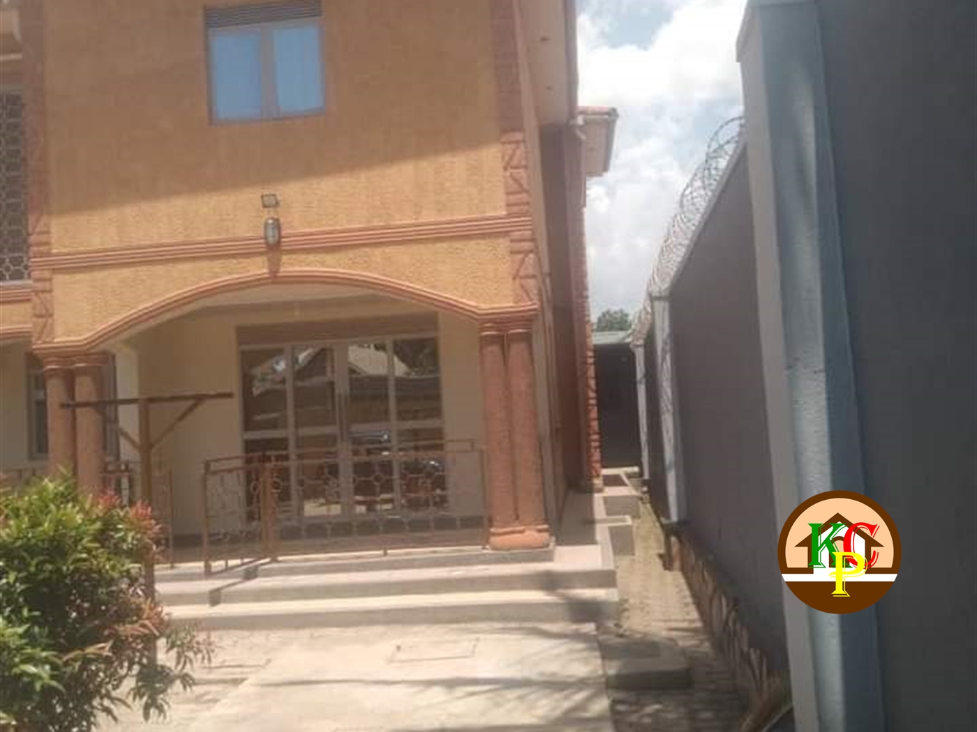 Storeyed house for sale in Bweyogerere Wakiso