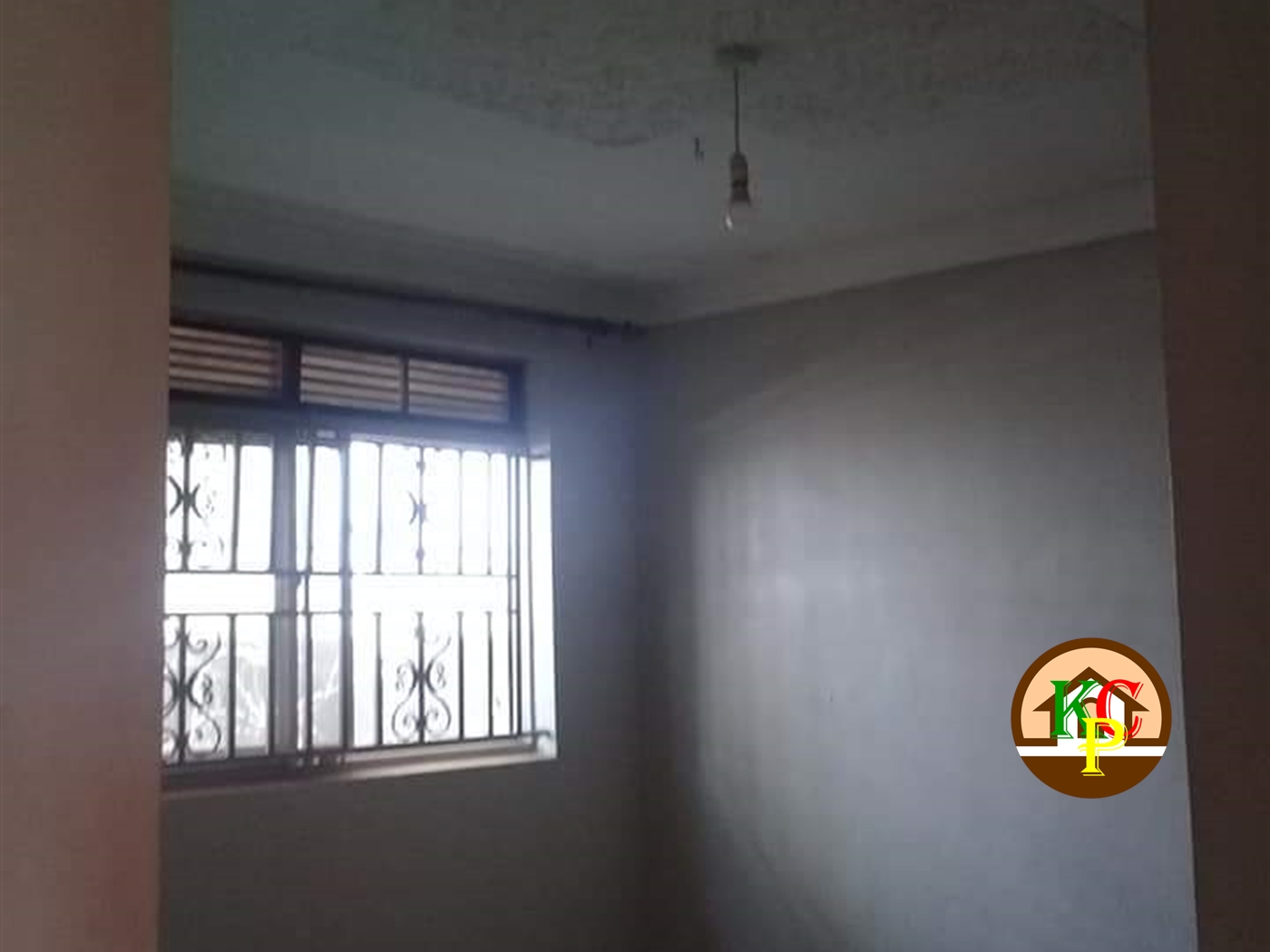 Semi Detached for rent in Mpereerwe Kampala