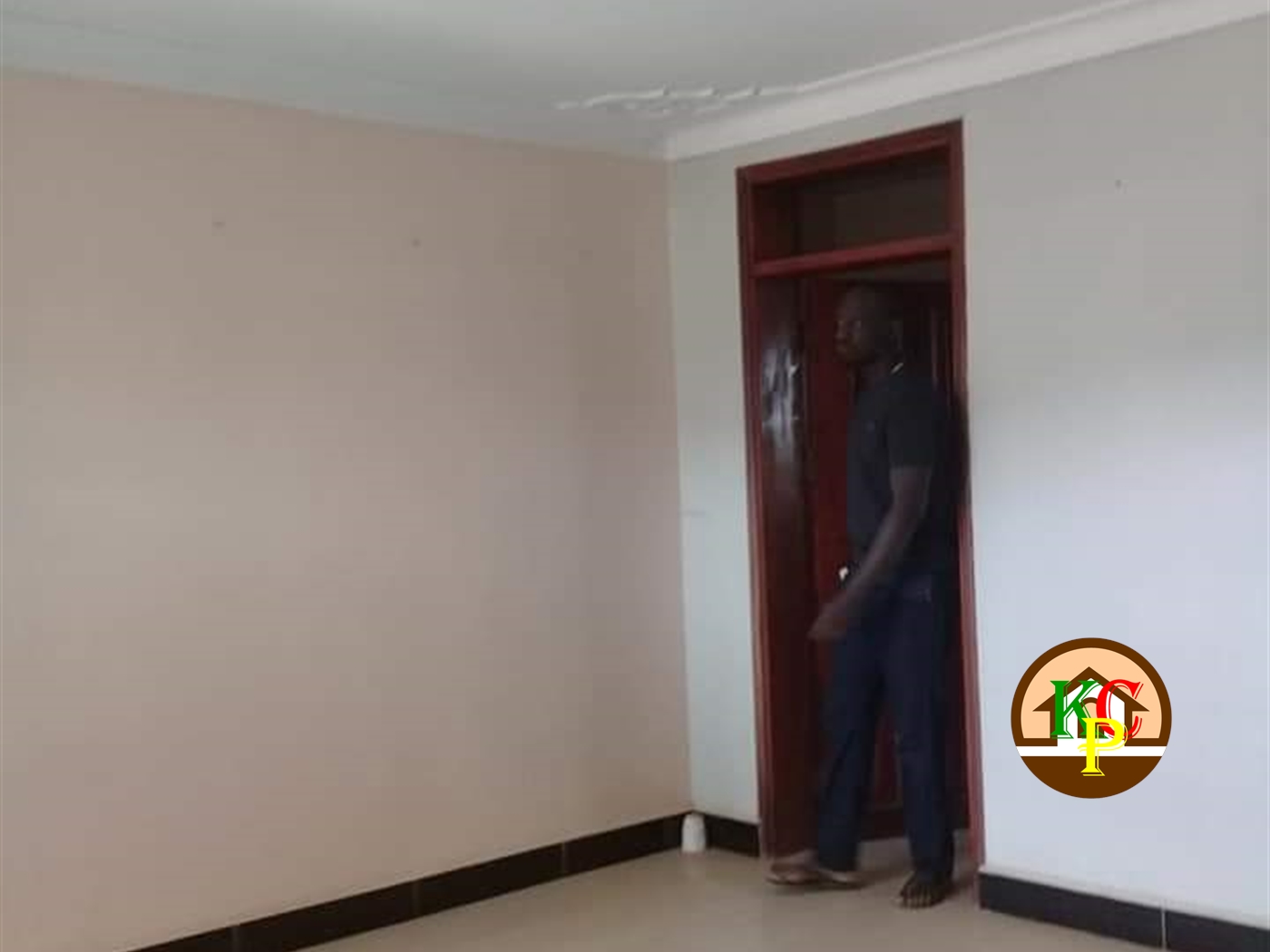 Semi Detached for rent in Mpereerwe Kampala