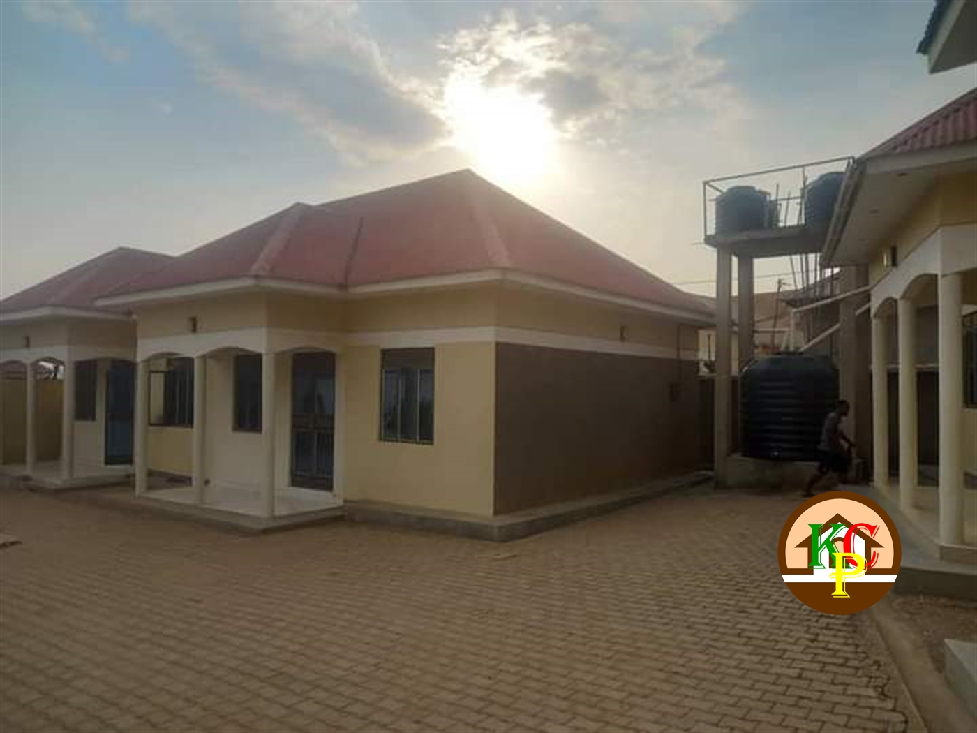 Semi Detached for rent in Mpereerwe Kampala