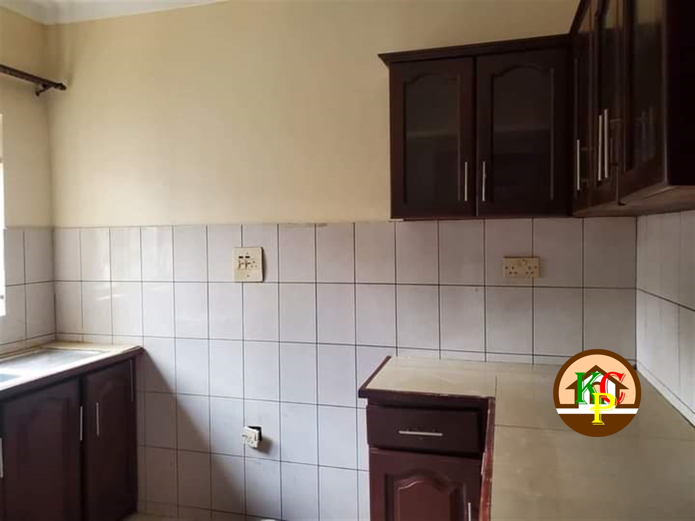 Semi Detached for rent in Lukuli Kampala