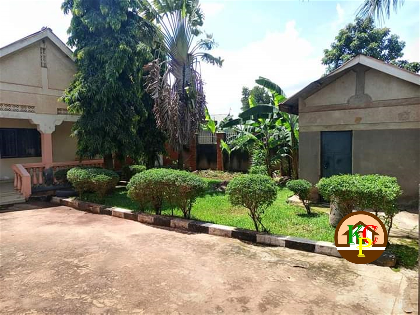 Bungalow for sale in Kyaliwajjala Wakiso