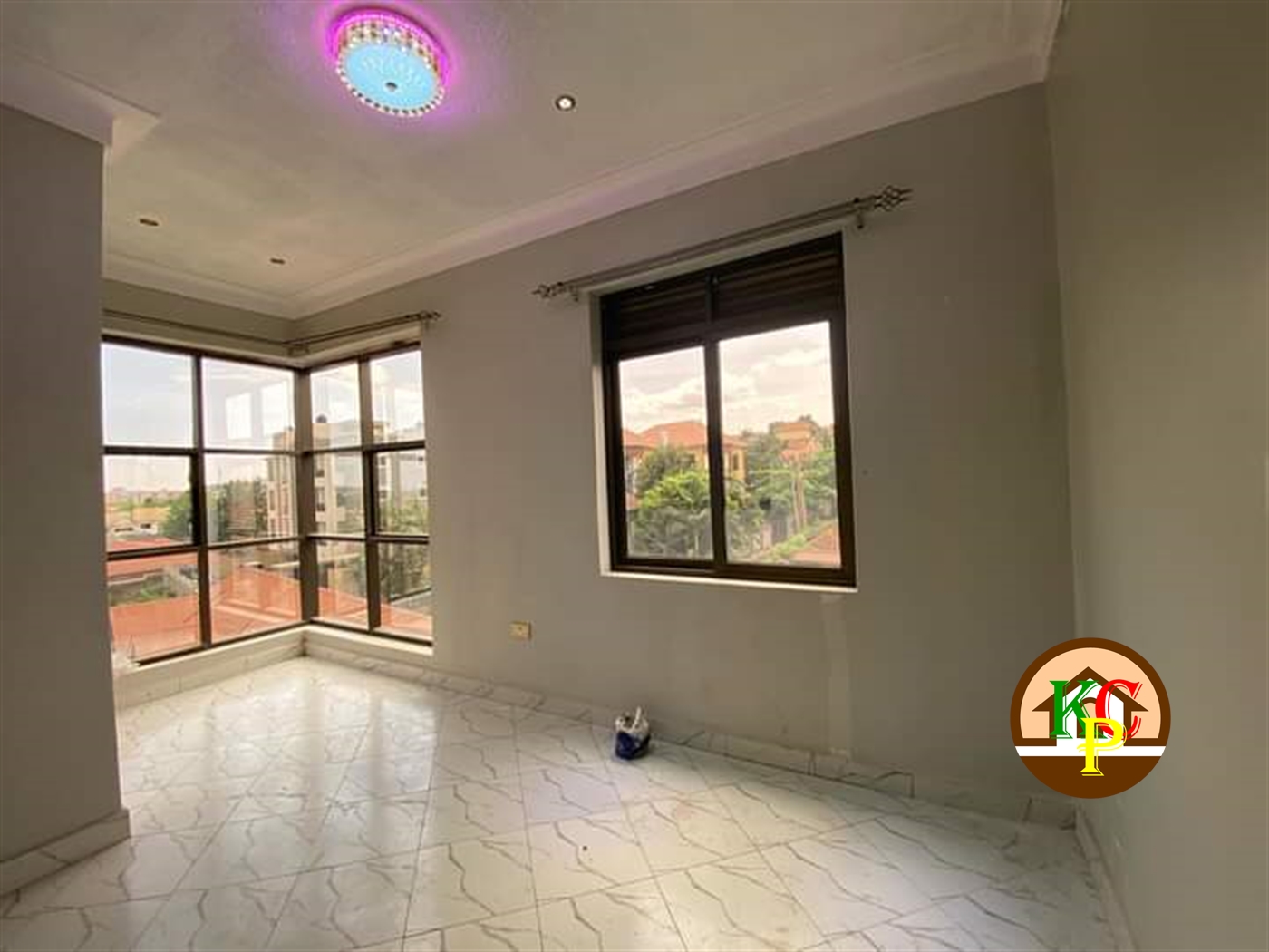 Apartment for rent in Kisaasi Kampala