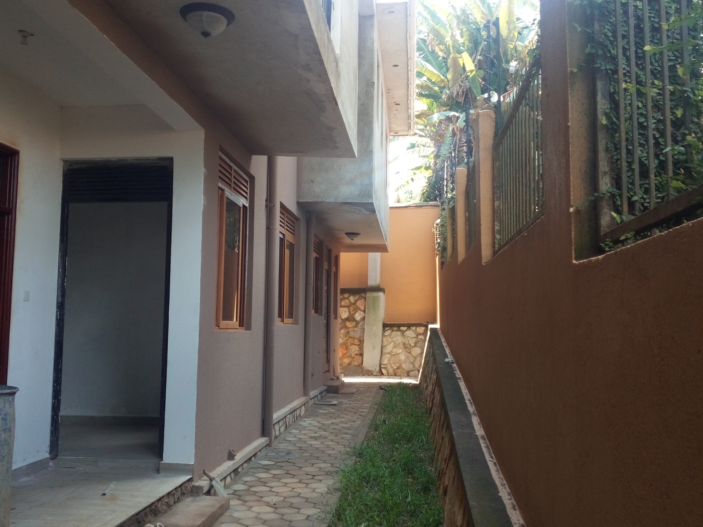 Storeyed house for rent in Naguru Kampala