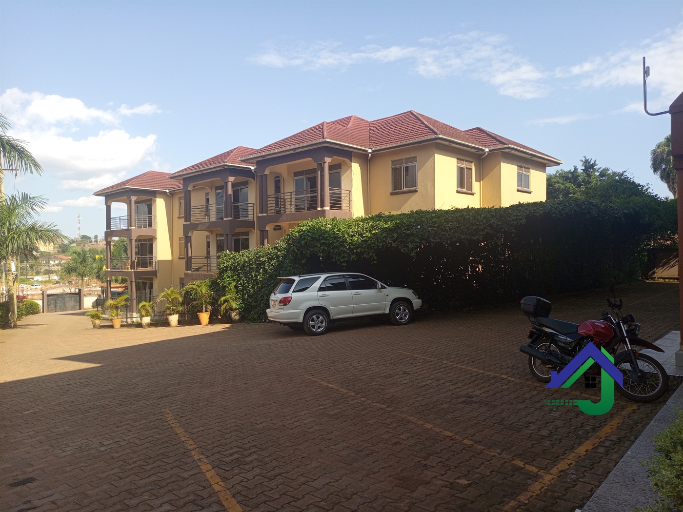 Apartment for rent in Kiwaatule Kampala