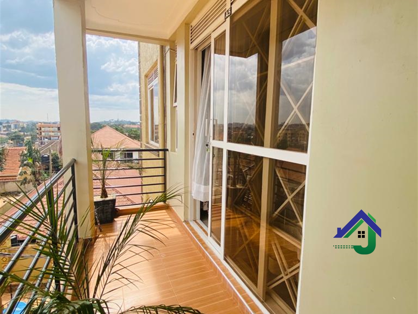 Apartment for rent in Kisaasi Kampala