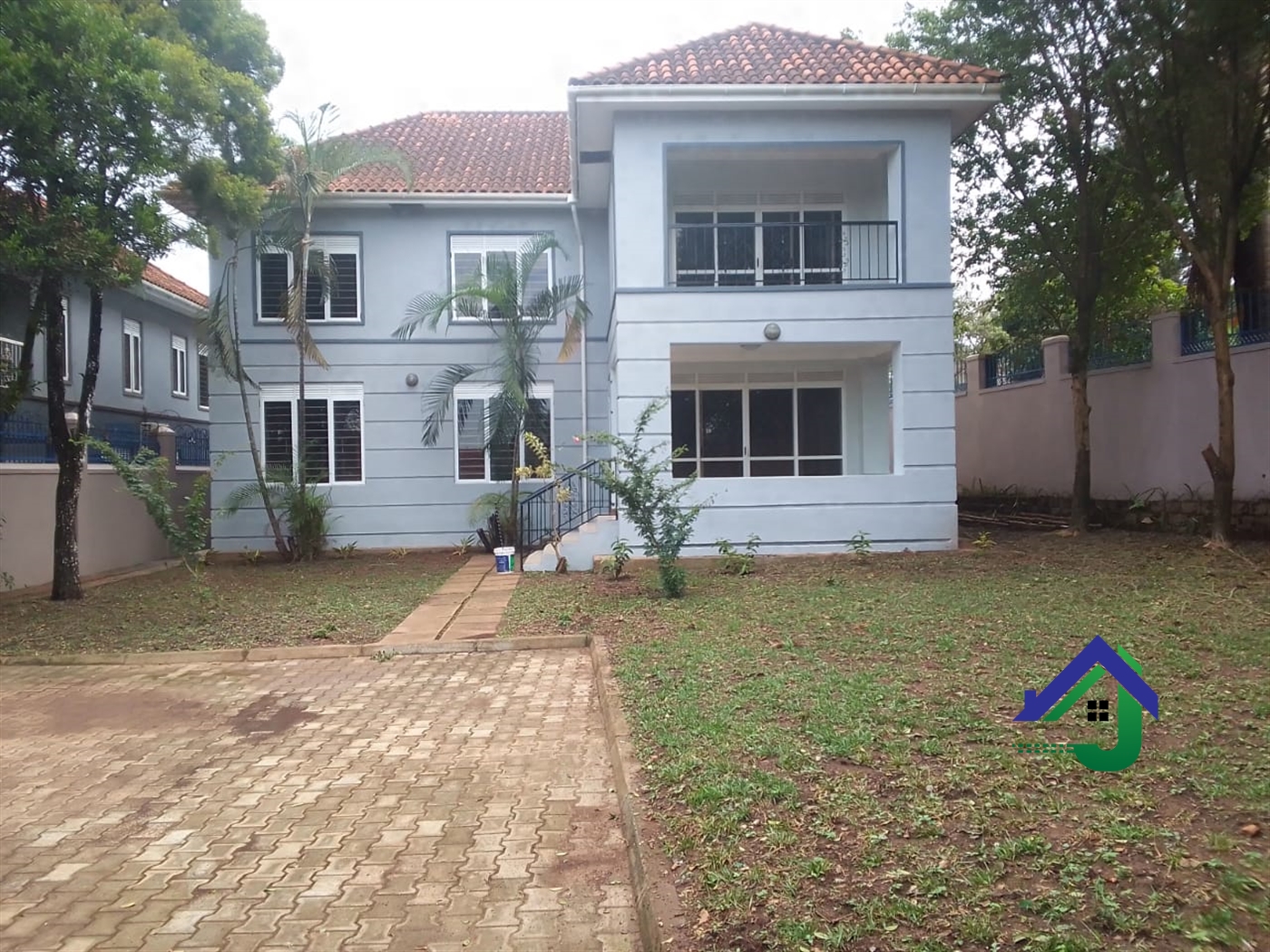 Storeyed house for rent in Ntinda Kampala