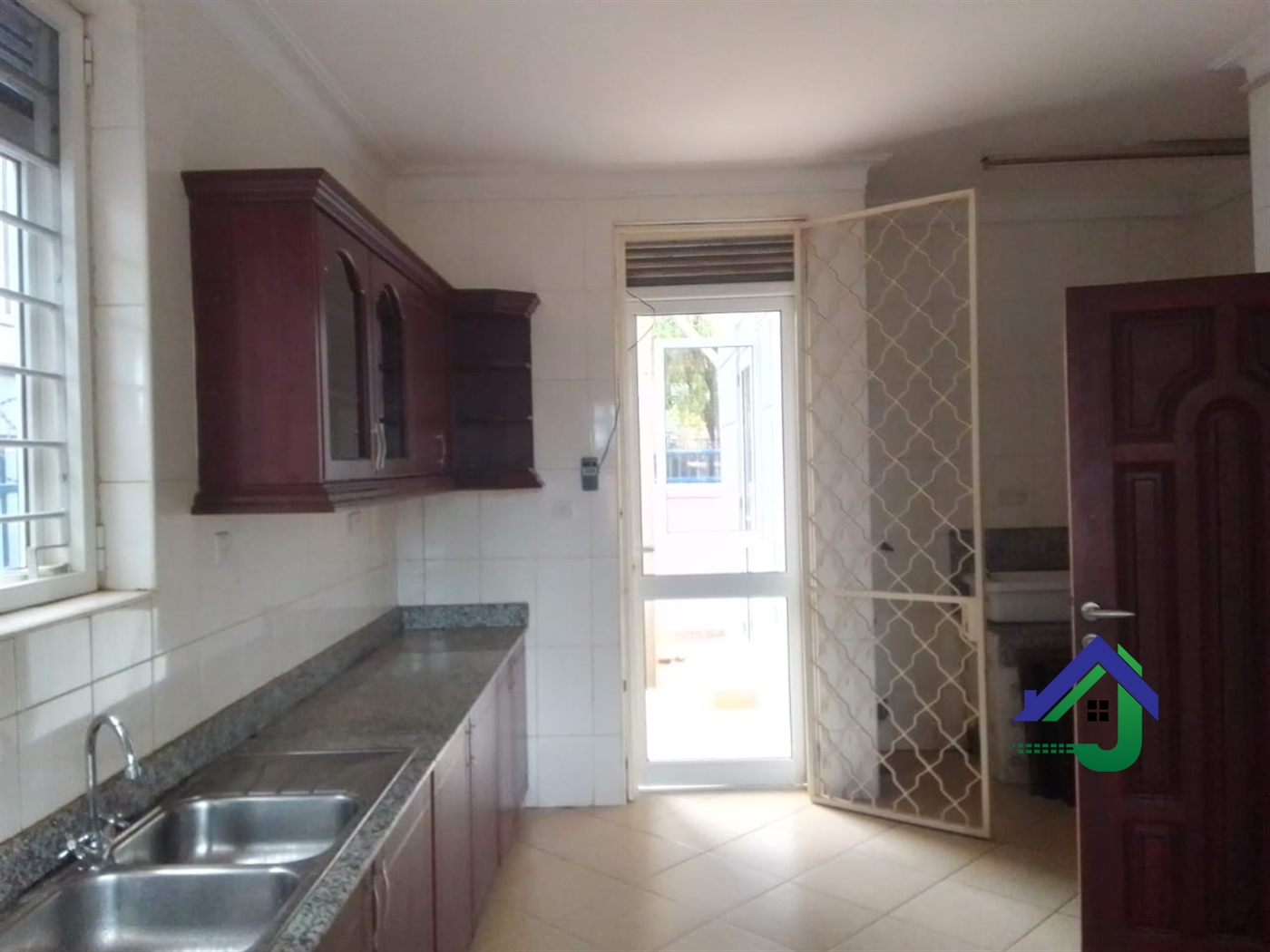 Storeyed house for rent in Ntinda Kampala