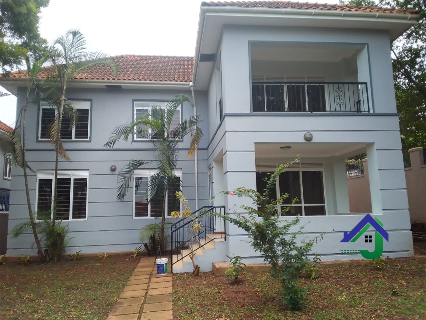 Storeyed house for rent in Ntinda Kampala