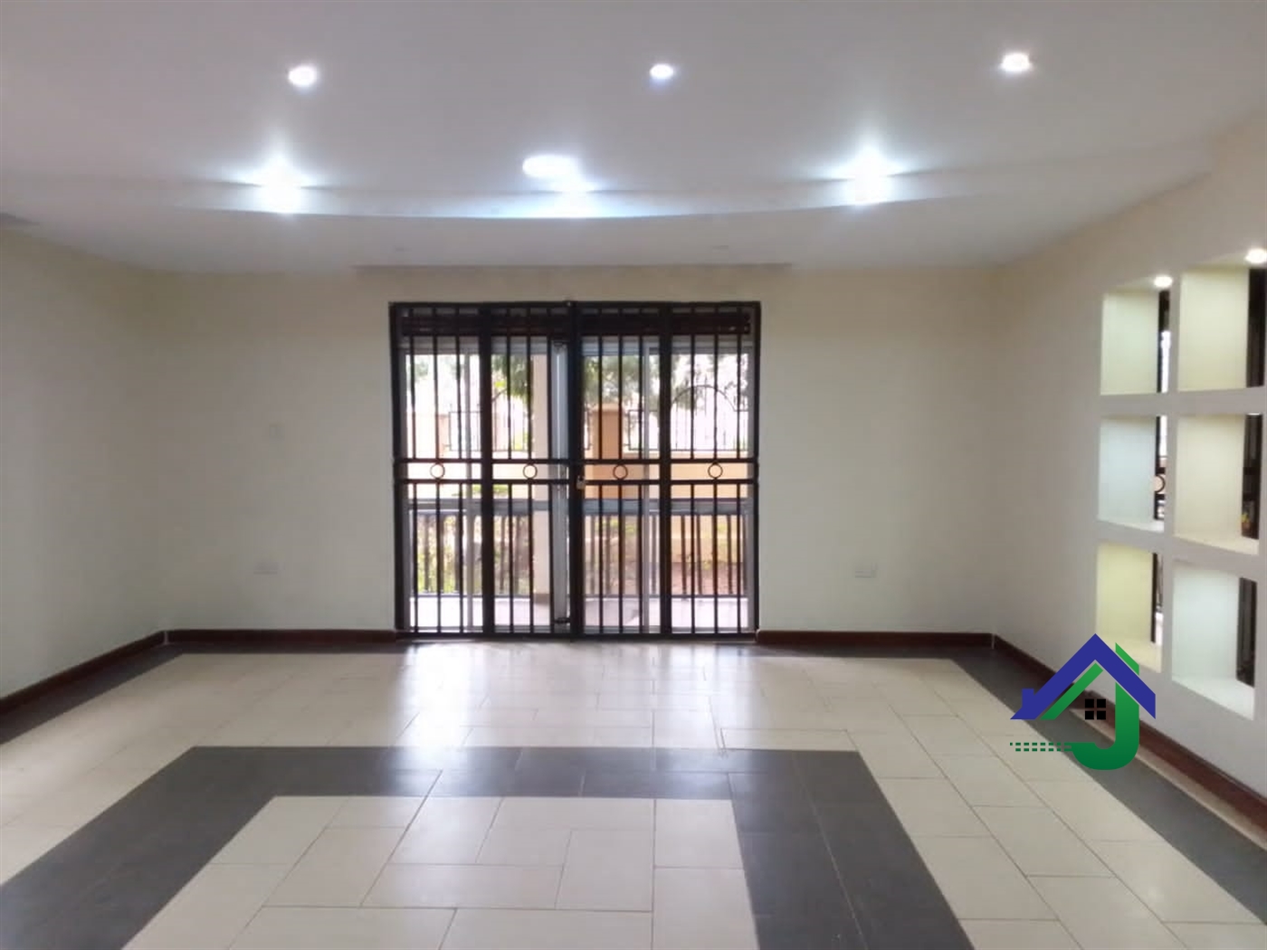 Storeyed house for rent in Naguru Kampala