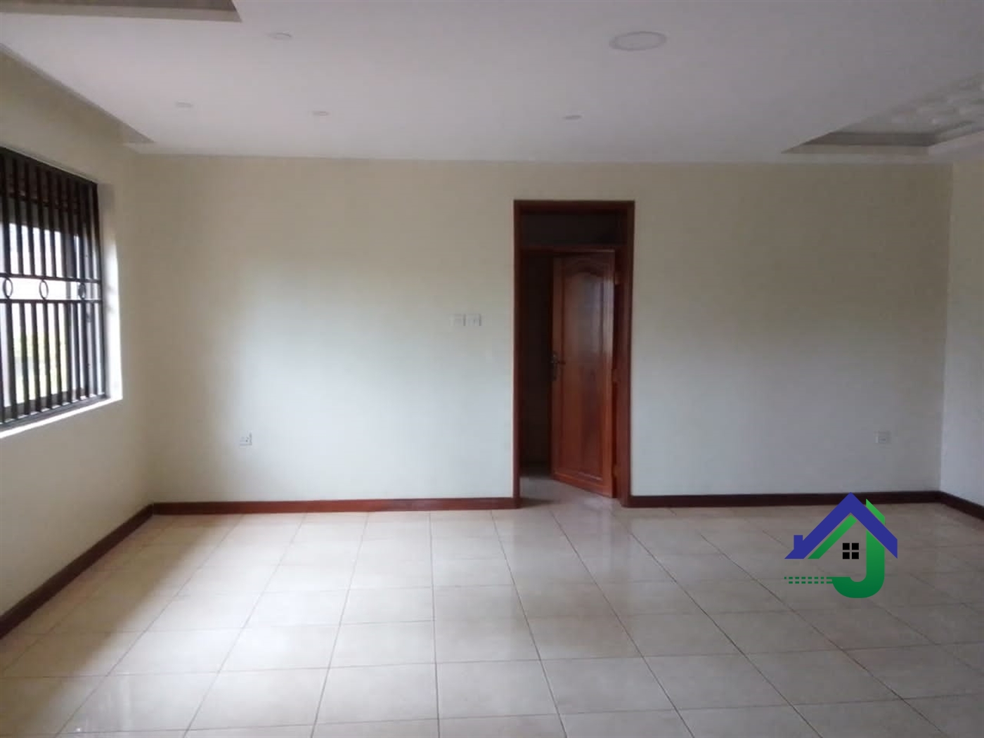 Storeyed house for rent in Naguru Kampala