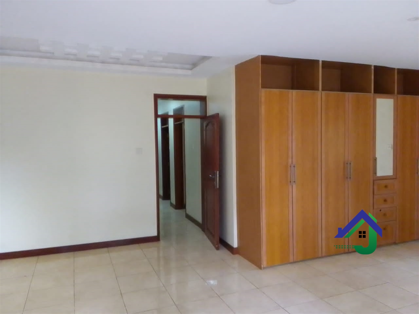 Storeyed house for rent in Naguru Kampala