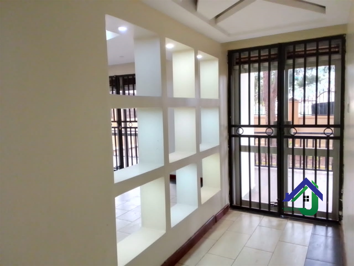 Storeyed house for rent in Naguru Kampala