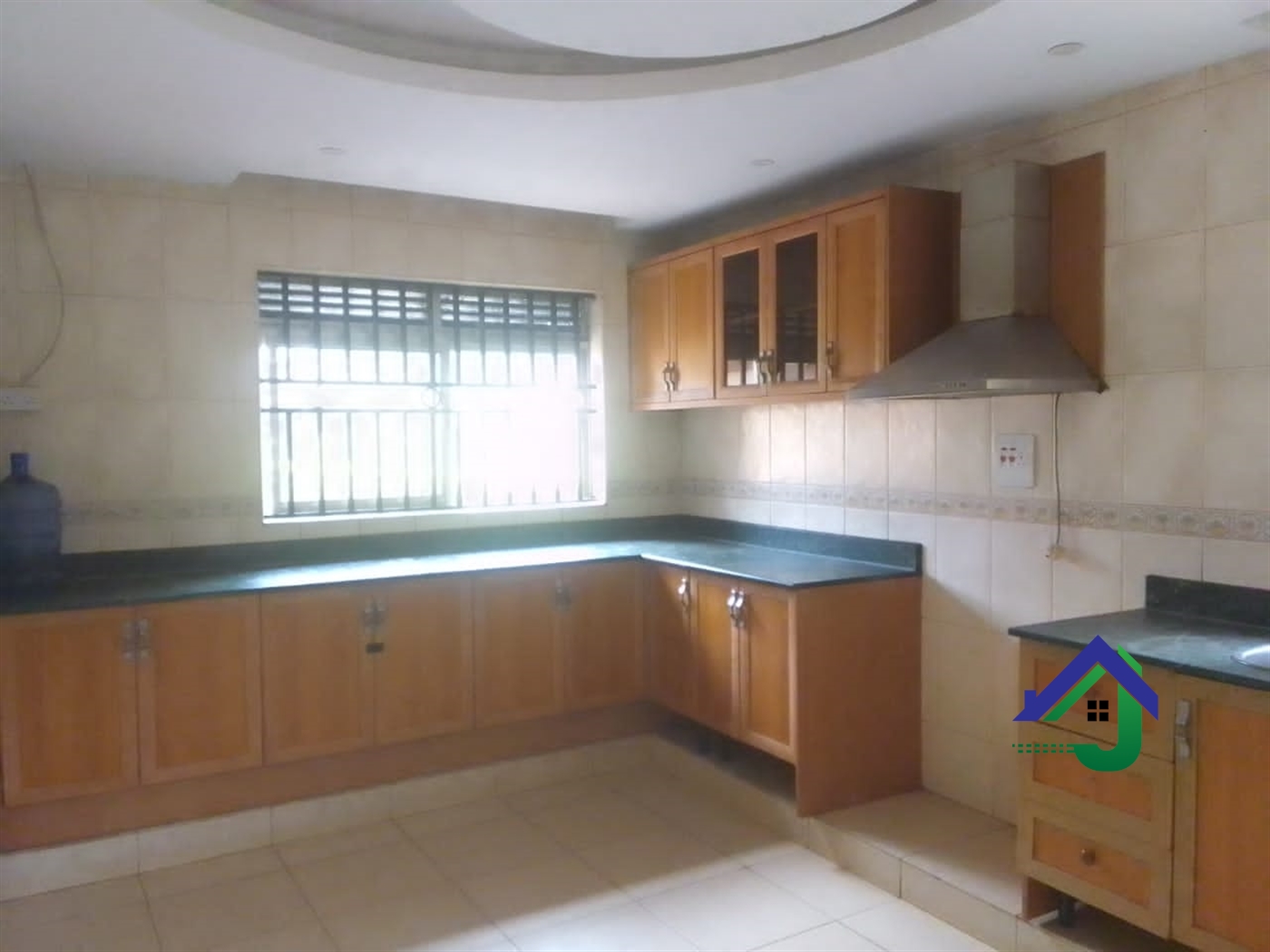 Storeyed house for rent in Naguru Kampala