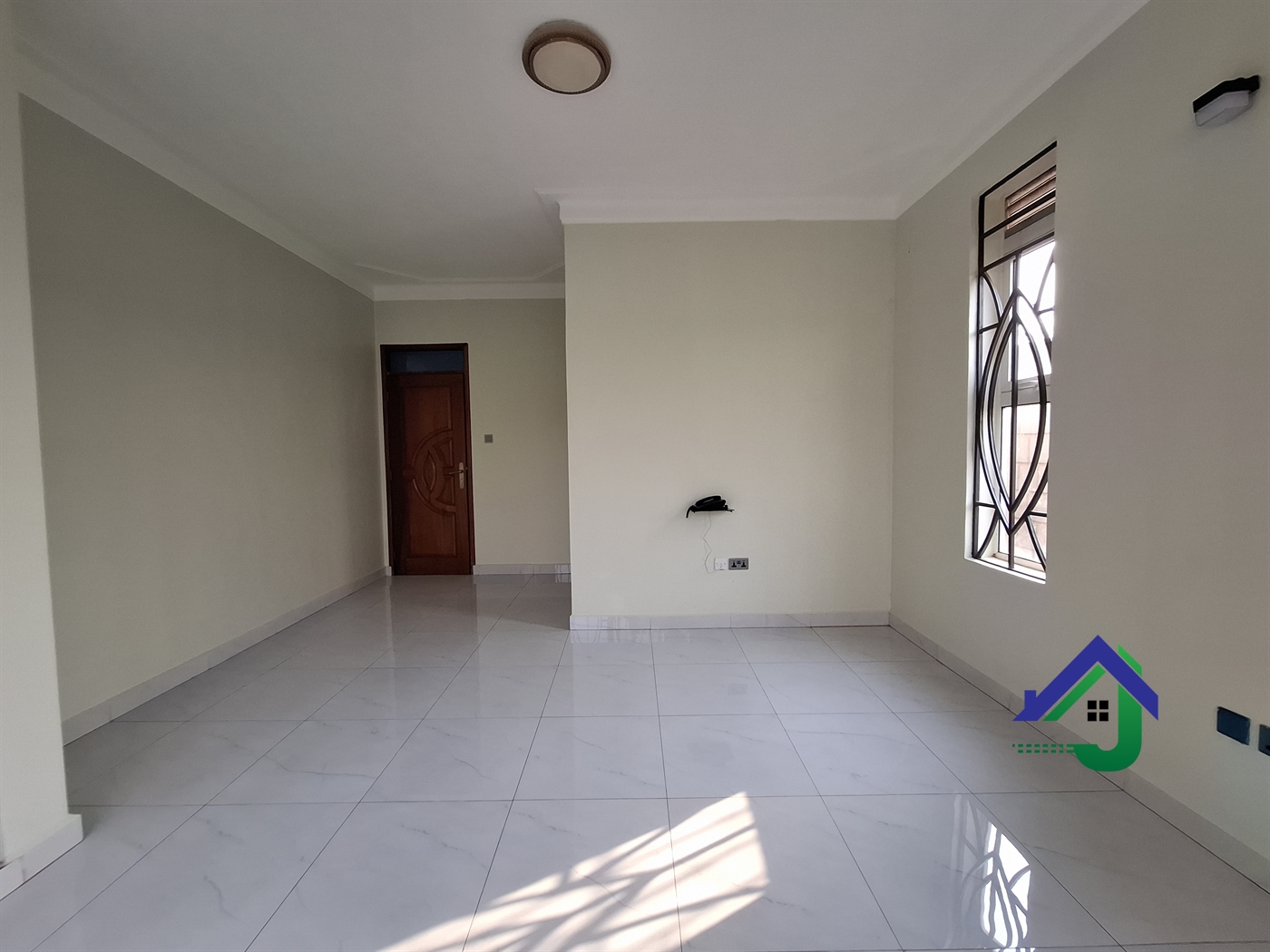 Duplex for sale in Akright Wakiso