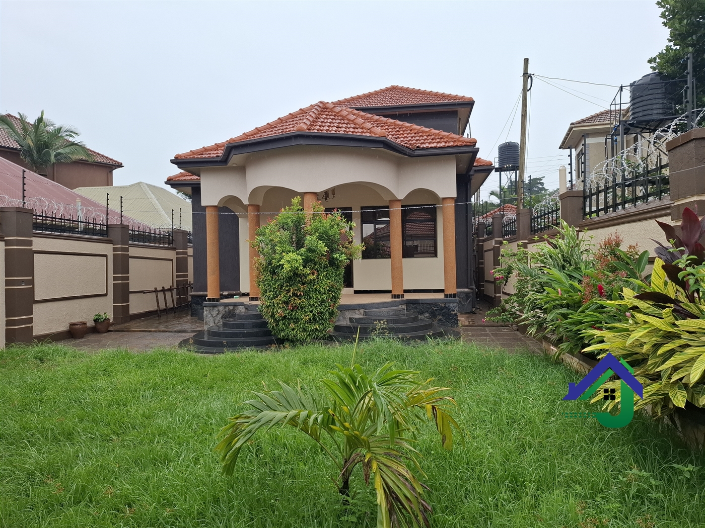 Duplex for sale in Najjeta Wakiso