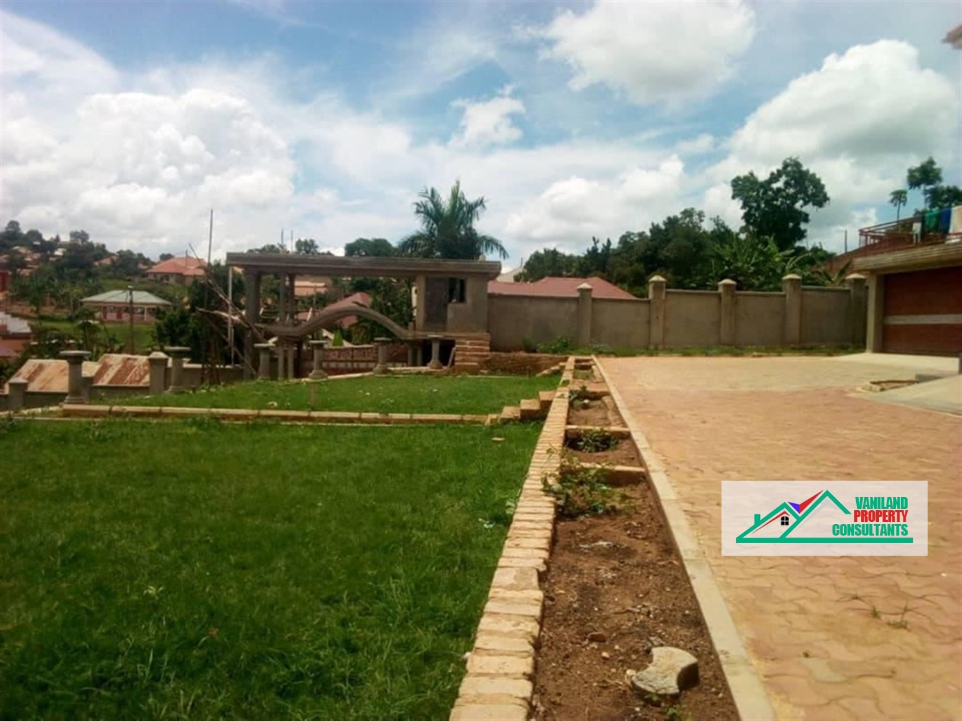 Mansion for sale in Mukono Mukono