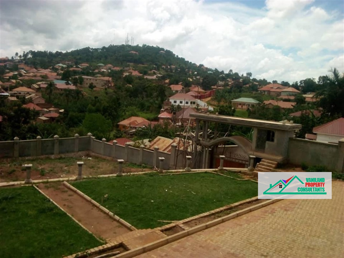 Mansion for sale in Mukono Mukono